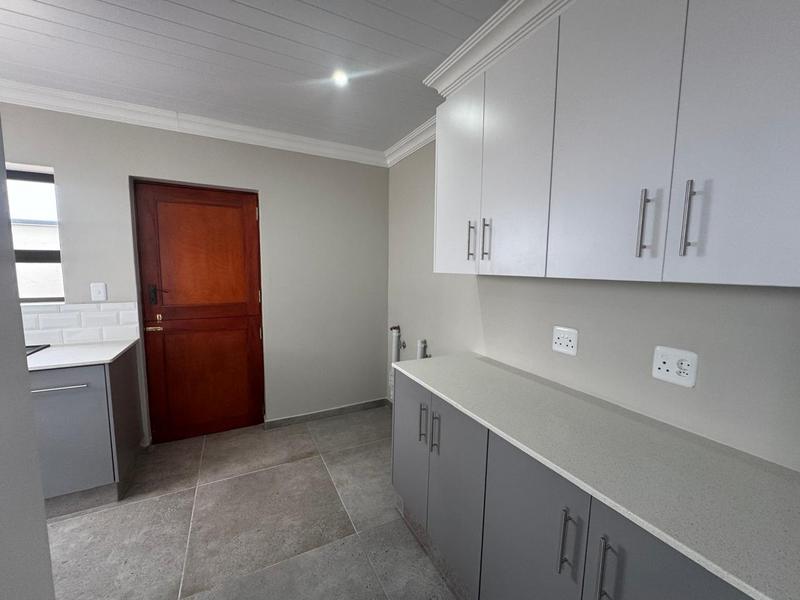 3 Bedroom Property for Sale in Dana Bay Western Cape